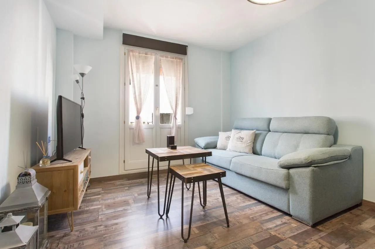 Sky Is Blue In Granada Private Parking Included Apartment