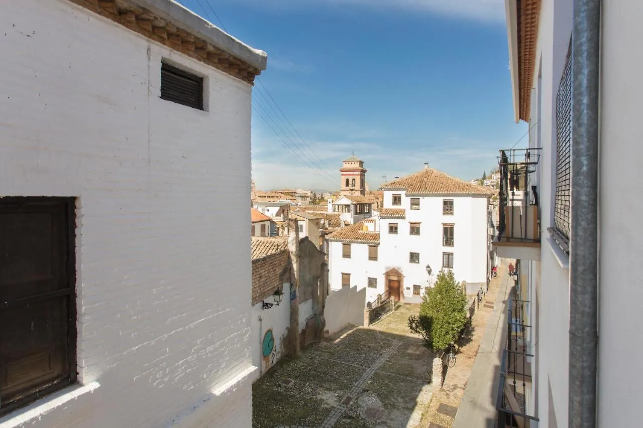 Sky Is Blue In Granada Private Parking Included公寓